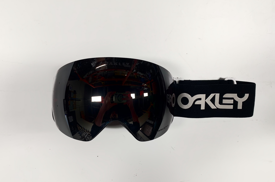 Oakley Flight Deck L Factory Pilot Noir avec Prizm Noir